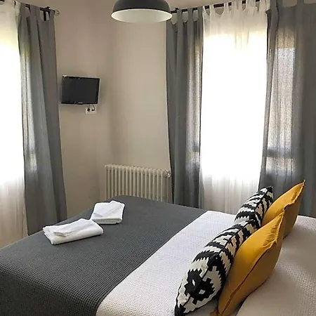 Fernandez Bed & Breakfast Vega de Valcarce