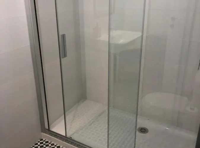 לינה וארוחת בוקר Fernandez וגה דה ואלקרסה ספרד